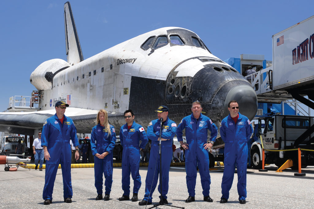 STS-124 Space Shuttle Discovery Landing STS-124 Space Shuttle Discovery Landing