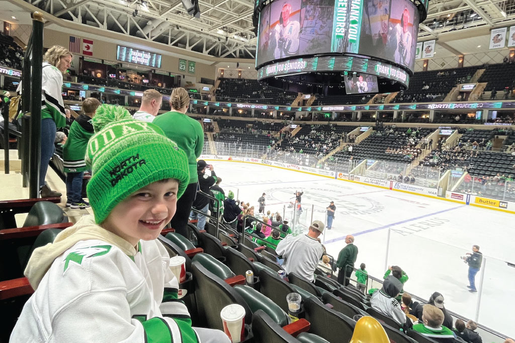 jags at a und hockey game jags at a game