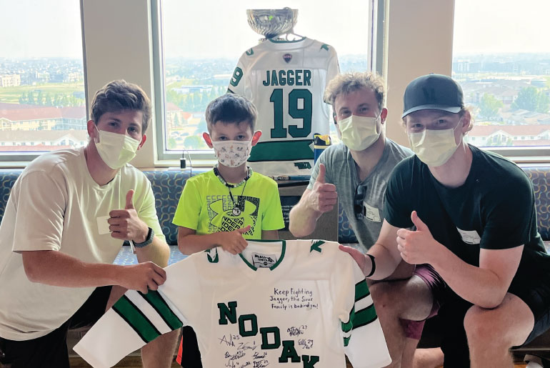 Jagger and the UND Hockey Team